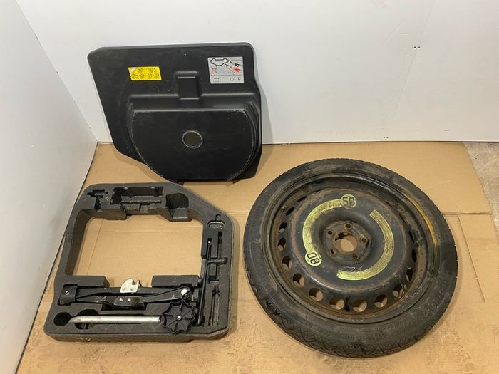 Audi A4 A5 spare wheel R19 + jack