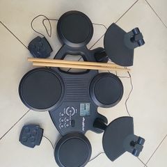 Electronic drum kit