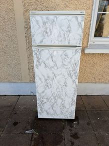 indesit fridge