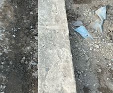 Free concrete lintel