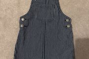 dress size 2-3 years