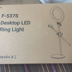 Brand New & Unused - Desktop LED Ring Light - Can Deliver
