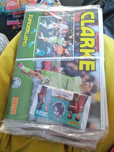 Football.. Magazines