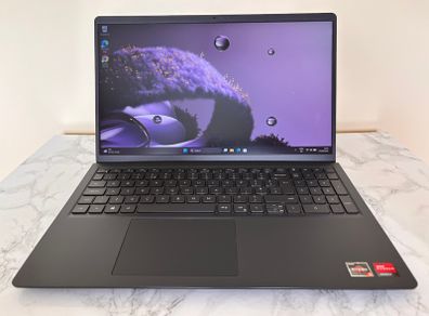 Laptop Dell Vostro 15 3515 | Ryzen 5 | 8GB RAM | 256GB SSD | Webcam | Windows 11 Pro