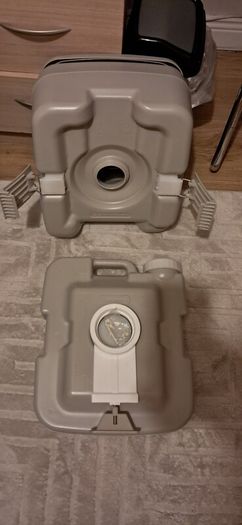 Portable Toilet for Camper
