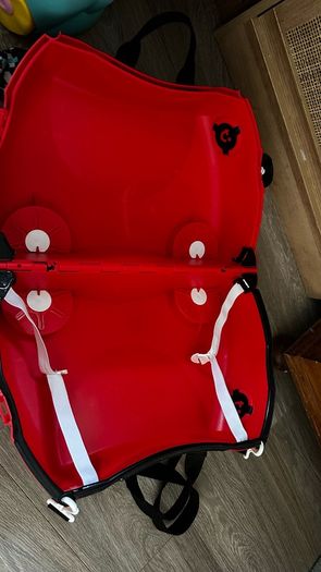 trunki suitcase