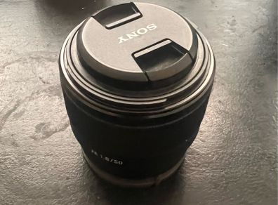 Sony FE 50mm f/1.8 Full Frame Lens