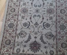 Floor rug