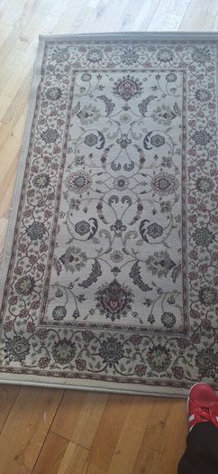 Floor rug