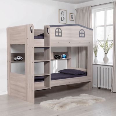 Bunk beds Matts included