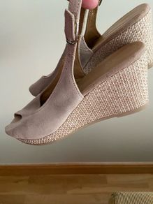 TAMARIS ladies wedge sandals .  Choice of colours. Black and sand colour . Pristine condition worn once
