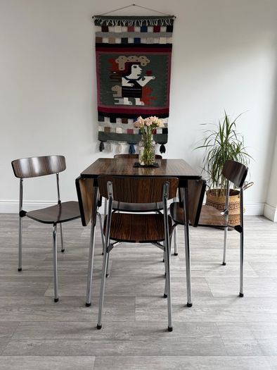Mid Century Extendable Dining Table and Chairs