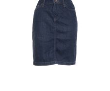 Tommy Hilfiger denim skirt. Size 10