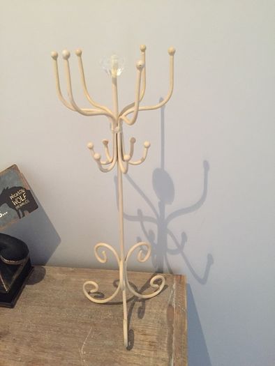Jewelry holder tall