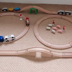 Wooden Train Set 62 Pieces