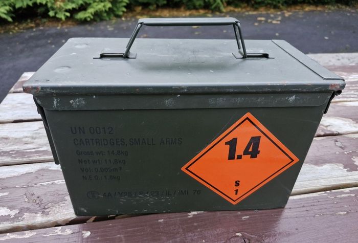 Military Metal Ammo Box / Can (Excellent storage)