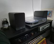 Q Acoustics 2020i - Read Ad