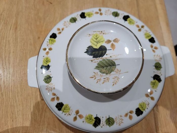 Arklow Covered Vegetable Dishes