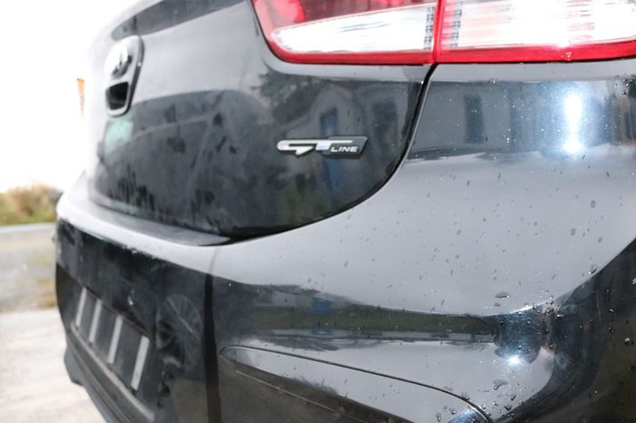 2020 Kia Rio breaking