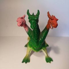 CHINASAURUS 1984 three headed dino Dragon warriors dungeons motu ko