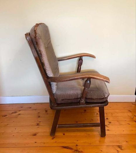 Elegant Vintage Armchair | Upholstered Wooden Frame