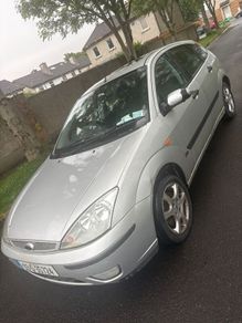 Ford Focus Drving no Nct 1 mirror missing for parts