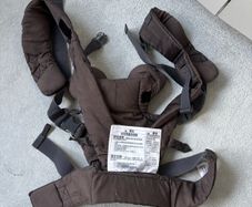 child carrier front