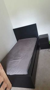 Single Bed with 2 drawers in excellent condition.