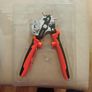hole puncher Image 4