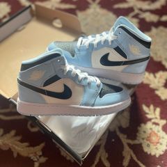 Nike Air Jordan 1 Mid Gs Ice Blue