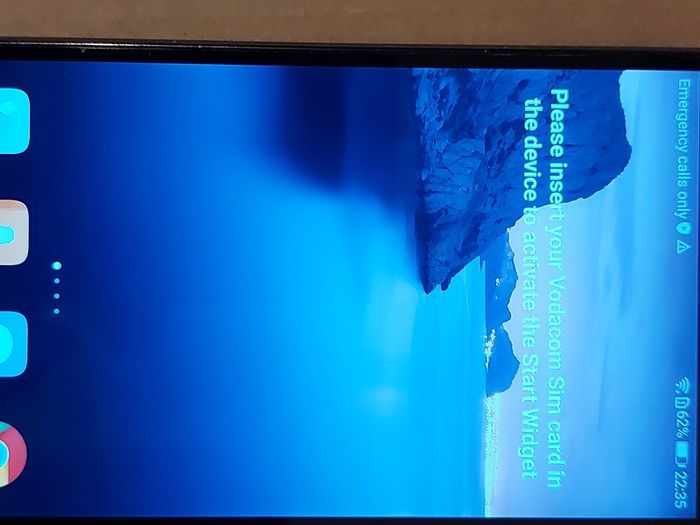 HUAWEI P9 Lite, Model VNS-L31, 16GB, 3GB Ram, Sim Holder missing, otherwise excellent condition, Vodafone network