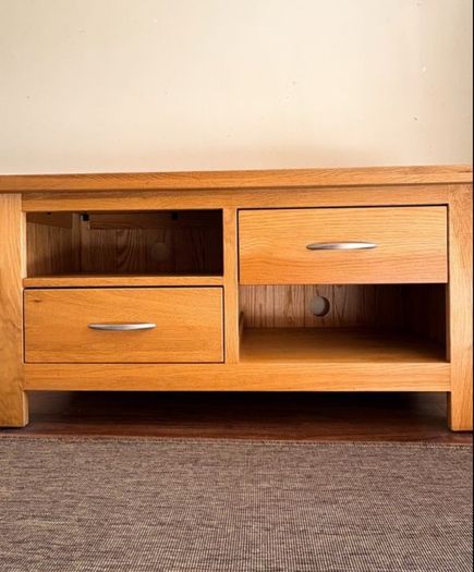 Oak Wooden TV Table