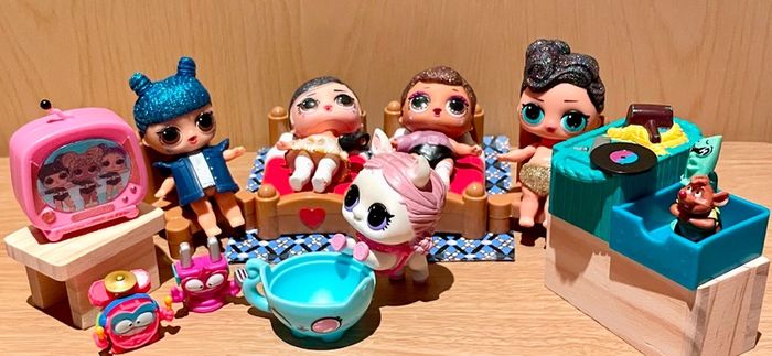 LOL Dolls Bundle