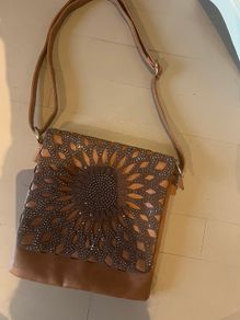 Lovely Message/ Cross Body Bag
