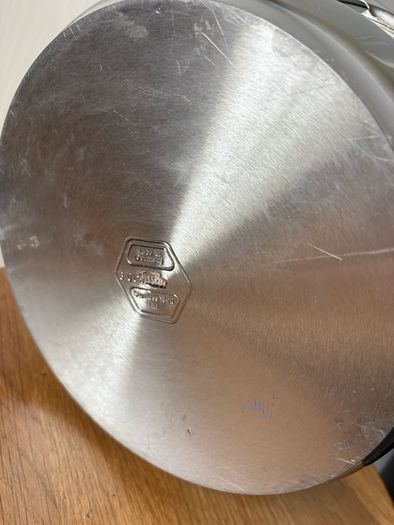 Fissler Vitaquick stainless steel pressure cooker New