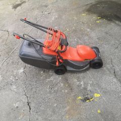 Very good condition electric lawnmower