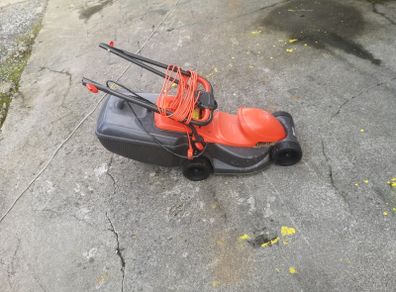 Very good condition electric lawnmower