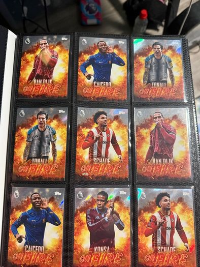 football cards + binders (offers Welcome )