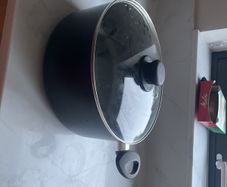 Saucepan with glass lid