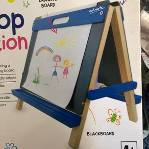 Mont Marte Kids - 3 in 1 - Tabletop Art Station