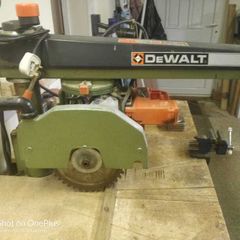 Radial arm saw