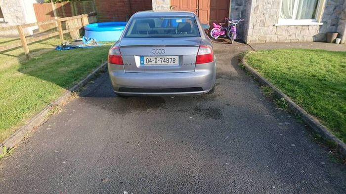 Audi a4 b6 s-line 1.9tdi AVF 6 speed manual 130 HP 17 inch alloy wheels ( x5) 235 /45 tyres all parts breaking door blades spoiler wind reflectors