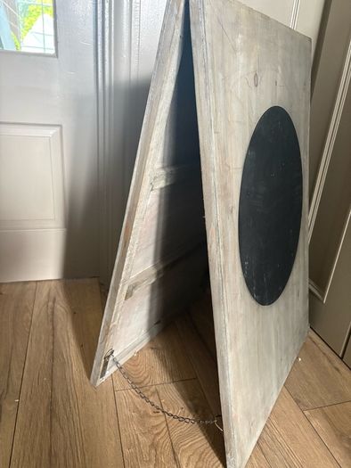 New XL 75cm x 50cm rustic free standing chalkboard sign with carry handle