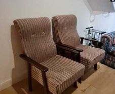 2x arm chairs