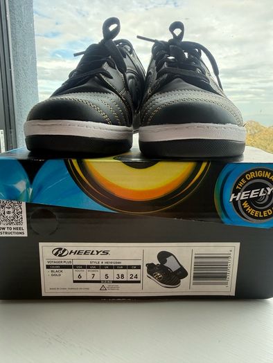 heelys