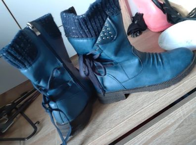 navy boots size uk 2 worn once
