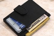 Genuine Leather Card Holder Wallet for Men &amp; Women Slim Card Case with Snap Closure Compact Minimalist Wallet