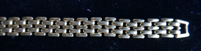 18Ct Gold Plated Bracelet Bangle