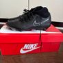 Soccer football trainers size 6 Image 2