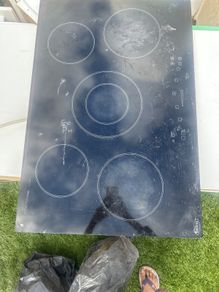 Electric hob